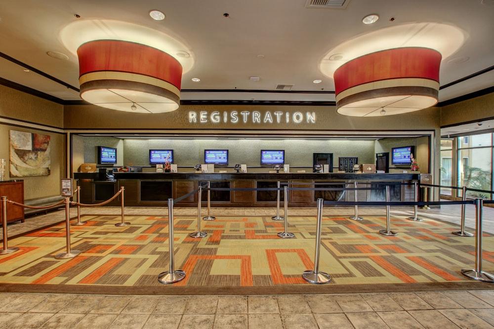 Golden Nugget Laughlin Hotel Exterior photo