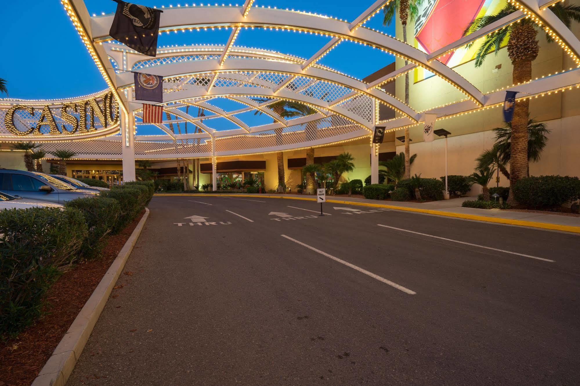 Golden Nugget Laughlin Hotel Exterior photo